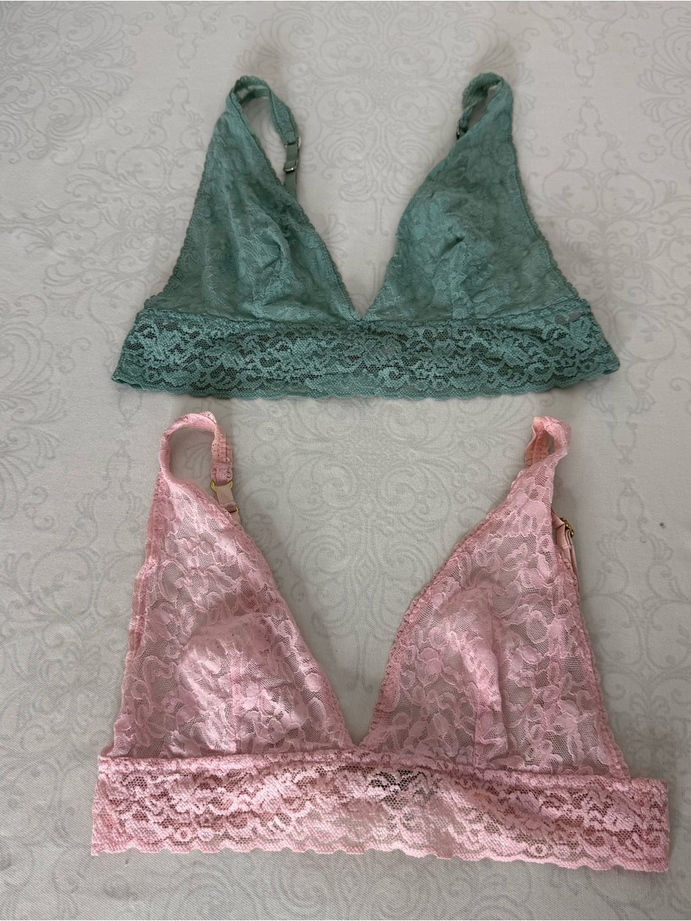 Victoria's Secret 2 Lace Bralettes  in Green and Pink Size Small